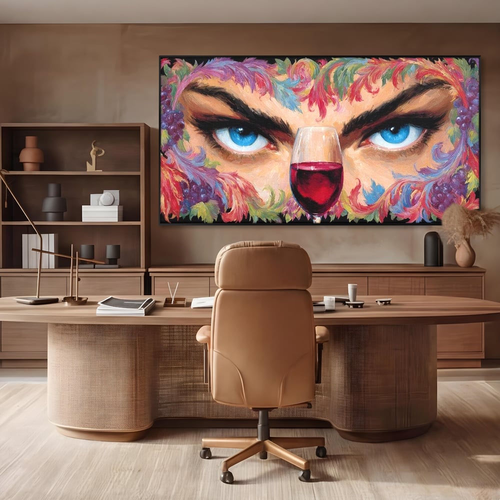 Tablou canvas cu tablou canvas cu ochi albastri si pahar de vin, in rama de aluminiu negru, pe perete intr-un birou